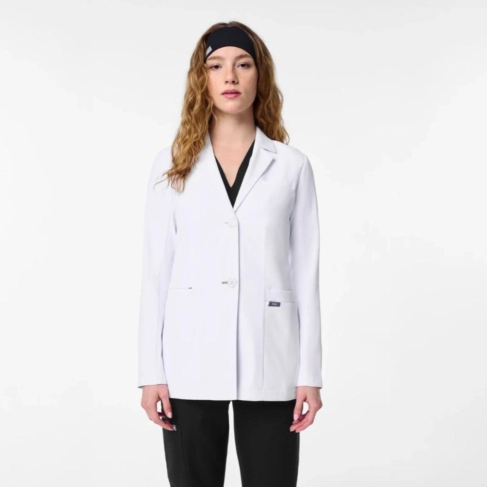 Figs bellevue short slim lab coat white medium medical nurse doctor hospital